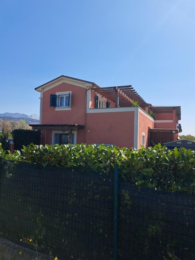 Il Casale Rosso Monolocale Cinque Terre-Toscana Caniparola di Fosdinovo Eksteriør billede